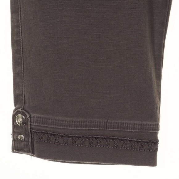 Women Size Small 28 Pants Capri  28 x 17 Brown Stretch Embroider Stud Boyfriend - Picture 4 of 8